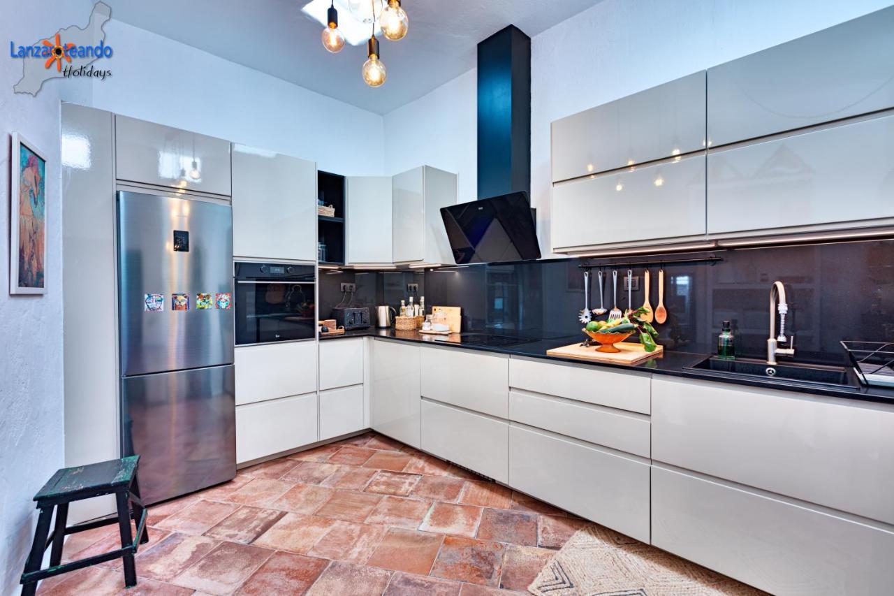 Vivienda Vacacional El Patio De Franky Тегисе Екстериор снимка